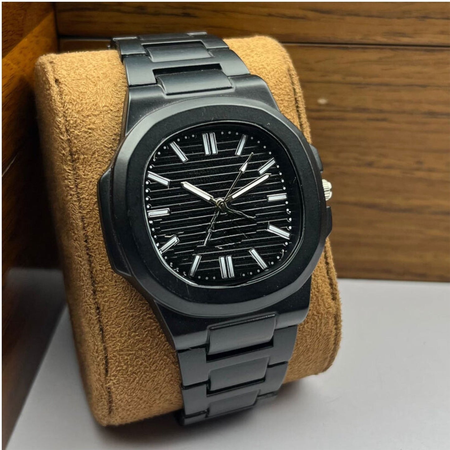Quartz Watch For Men & Boys